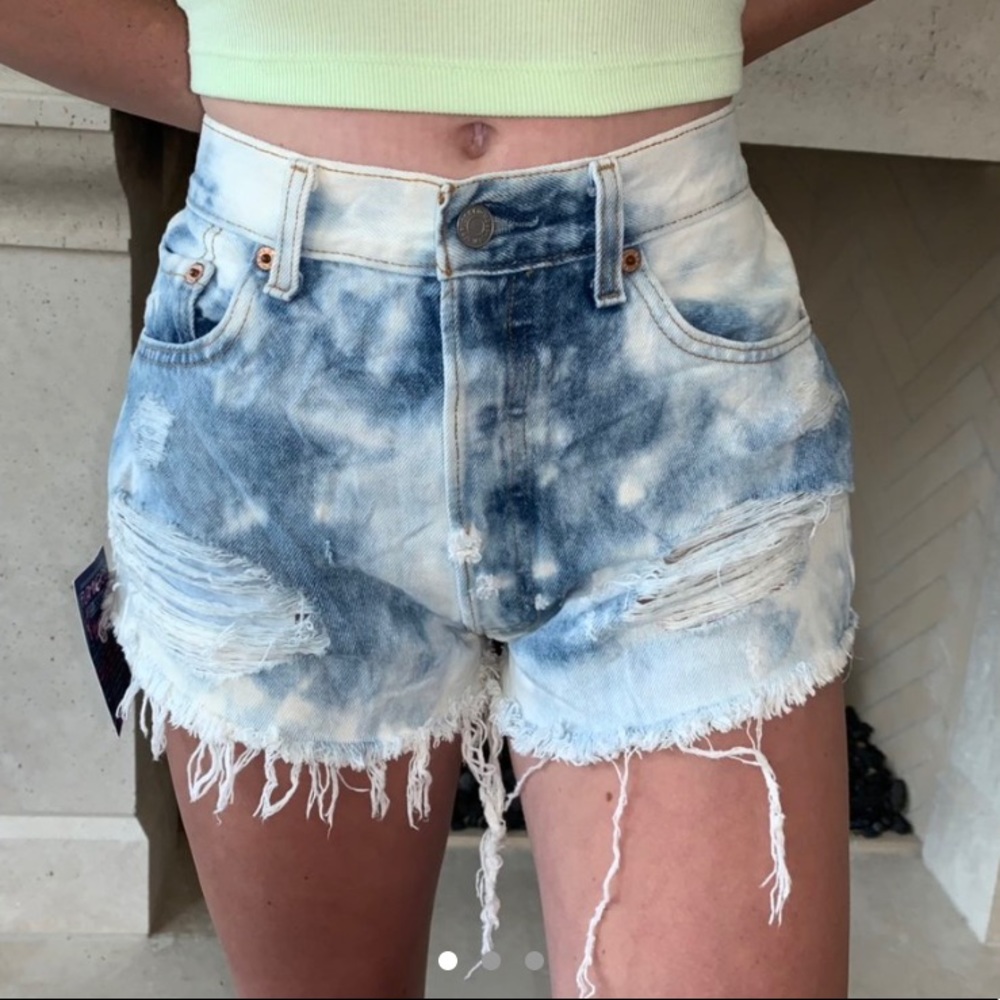 levi tie dye shorts vintage never worn
